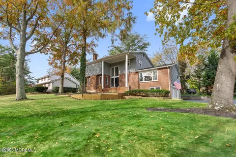 349 River Rd, Fair Haven, NJ 07704