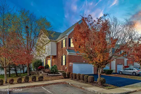 216 Deepwater Cir, Manalapan, NJ 07726