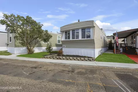 9 Avenue A, Keansburg, NJ 07734