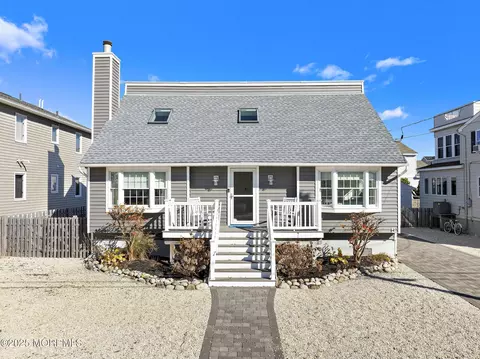 9 Inlet Rd, Long Beach Township, NJ 08008
