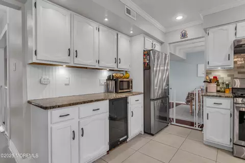 38 Kiwi Loop, Howell, NJ 07731 photo 11