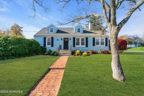 2311 Camden Ave, Manasquan, NJ 08736