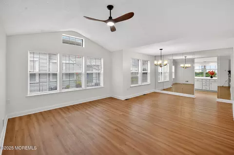 Living - 2 Llewellyn Ct, Jackson, NJ 08527 photo 1 of 2