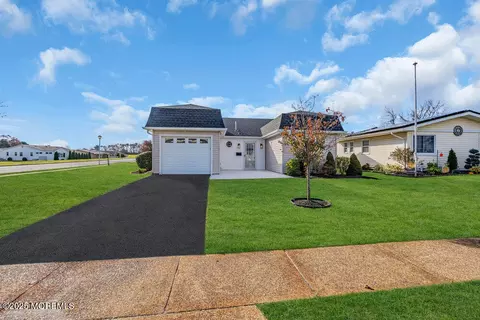 Other - 166 Central Blvd, Brick, NJ 08724 photo 3 of 9