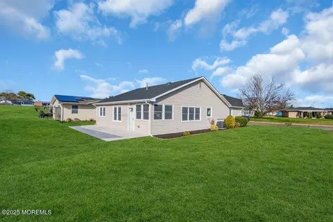 Exterior - 166 Central Blvd, Brick, NJ 08724 photo 1 of 1