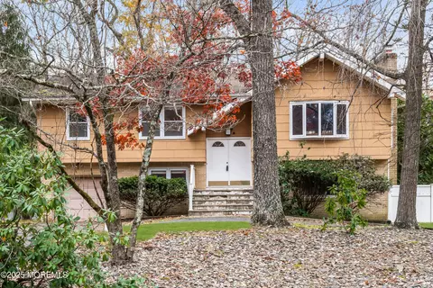 326 Jackson Pines Rd, Jackson, NJ 08527