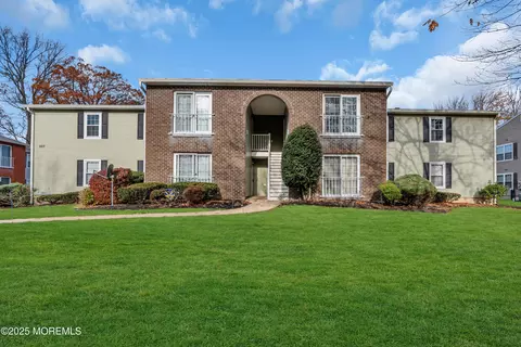 507 Harding Rd #5, Freehold, NJ 07728