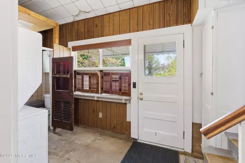 Other - 806 Riverview Dr, Brielle, NJ 08730 photo 4 of 5