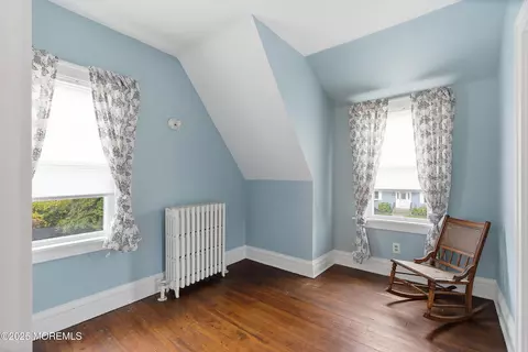 Bedroom - 806 Riverview Dr, Brielle, NJ 08730 photo 3 of 4