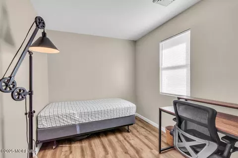 Bedroom - 280 Leswing Dr, Brick, NJ 08723 photo 2 of 5