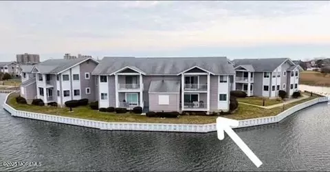 50 Valentine St #22A, Monmouth Beach, NJ 07750