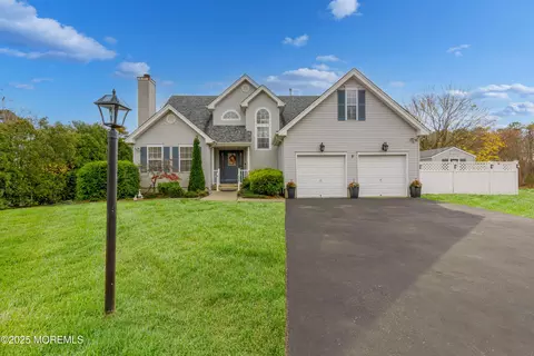 25 Nelson Dr, Barnegat, NJ 08005
