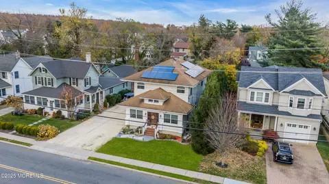 View/Area - 162 E River Rd, Rumson, NJ 07760 photo 8 of 8