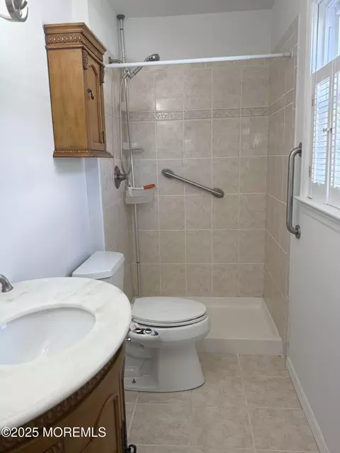 Bath - 65 Central Blvd, Brick, NJ 08723 photo 1 of 2