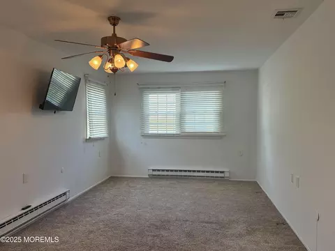 Living - 65 Central Blvd, Brick, NJ 08723 photo 3 of 3