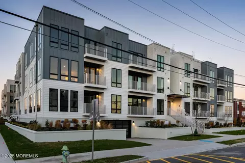 215 2nd Ave #102, Asbury Park, NJ 07712