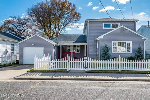 134 Maple Ave, Keansburg, NJ 07734