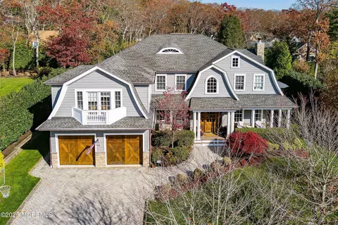 21 N Tamarack Dr, Brielle, NJ 08730