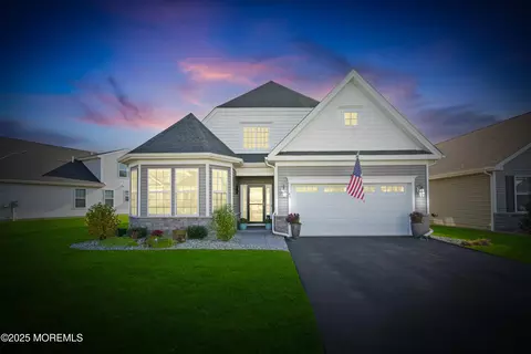 45 Saratoga Rd, New Egypt, NJ 08533