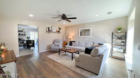 Other - 421 Sandra Pl, Brick, NJ 08724 photo 3 of 8