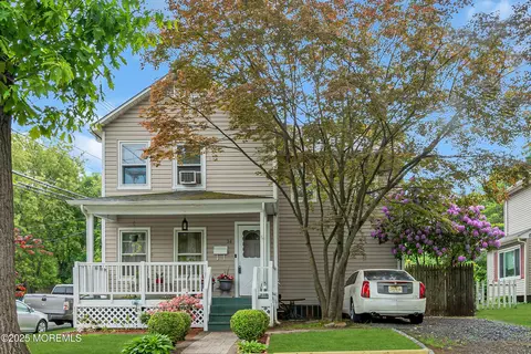 34 Bowne Ave, Freehold, NJ 07728