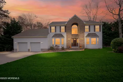 726 Tall Oaks Dr, Brick, NJ 08724