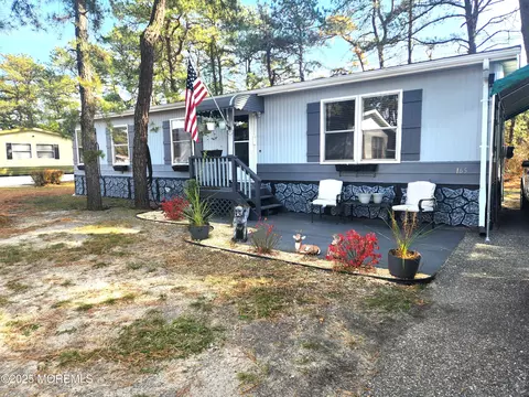 165 Mockingbird Way, Manchester, NJ 08759