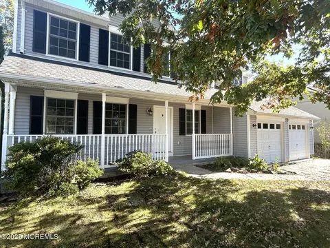 547 Shark Ln, Manahawkin, NJ 08050