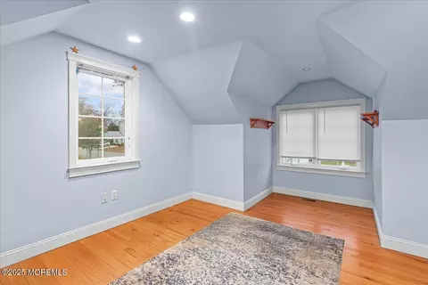 Bedroom - 80 Oak Knoll Rd, Waretown, NJ 08758 photo 6 of 7