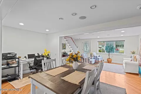 Dining - 80 Oak Knoll Rd, Waretown, NJ 08758 photo 3 of 3