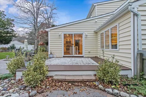 Exterior - 80 Oak Knoll Rd, Waretown, NJ 08758 photo 4 of 10