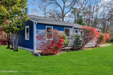 164 Main St, Waretown, NJ 08758 photo 2