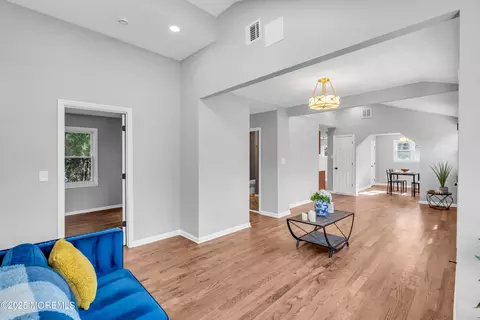 164 Main St, Waretown, NJ 08758 photo 5