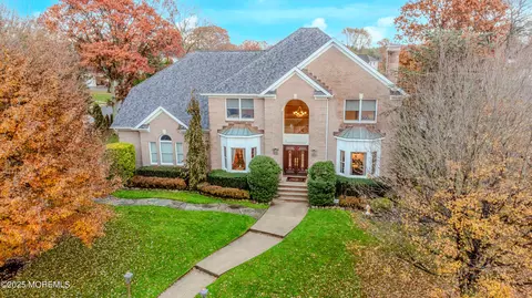 24 Oxford Dr, Ocean, NJ 07712