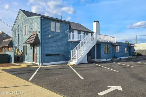 1605 Grand Central Ave #1, Lavallette, NJ 08735