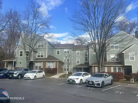 6143 Cedar Ct, Monmouth Junction, NJ 08852
