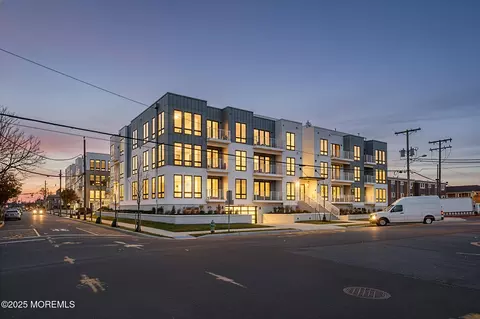 215 2nd Ave # 103, Asbury Park, NJ 07712