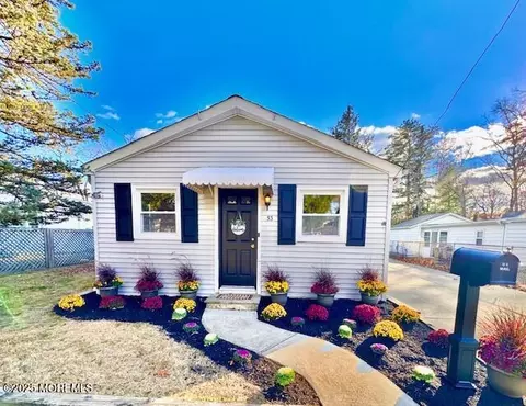 53 Newark Ave, Spotswood, NJ 08884