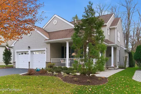 16 Rolling Meadows Blvd S, Asbury Park, NJ 07712