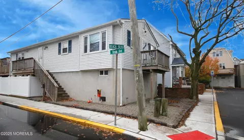 25 Beach Blvd, Highlands, NJ 07732