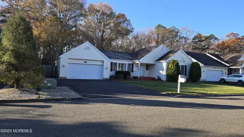 207 Sunset Dr, Forked River, NJ 08731 photo 2