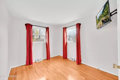 Bedroom - 905 Wall Rd, Spring Lake Heights, NJ 07762 photo 2 of 3