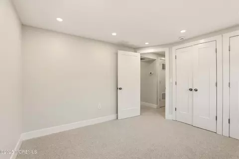 Bedroom - 71 E Connecticut Concourse, Jackson, NJ 08527 photo 5 of 9
