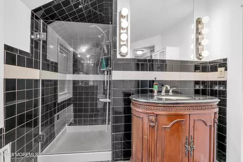 1065 Rose St, Plainfield, NJ 07060 photo 32