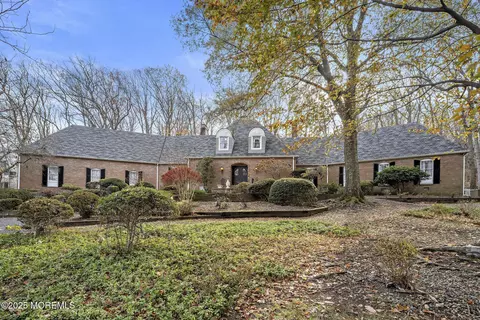1 Fennimore Ter, Highlands, NJ 07732