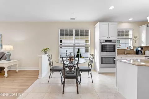 Dining - 43 Marlow Dr, Jackson, NJ 08527 photo 4 of 5