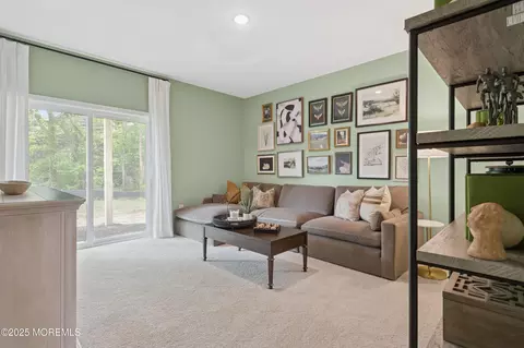 55 Basswood St #403, Winslow, NJ 08095