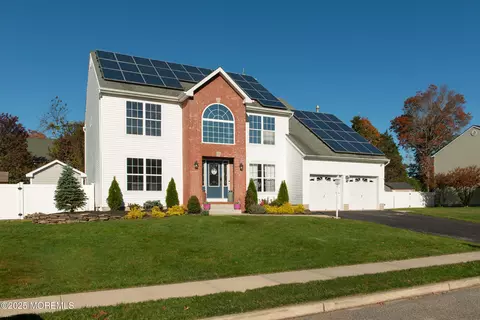 26 Jacqueline Ct, Lanoka Harbor, NJ 08734