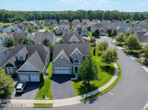 22 Jumping Brook Dr, Lakewood, NJ 08701
