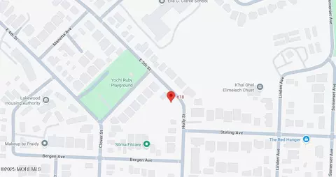 618 E 5th St, Lakewood, NJ 08701
